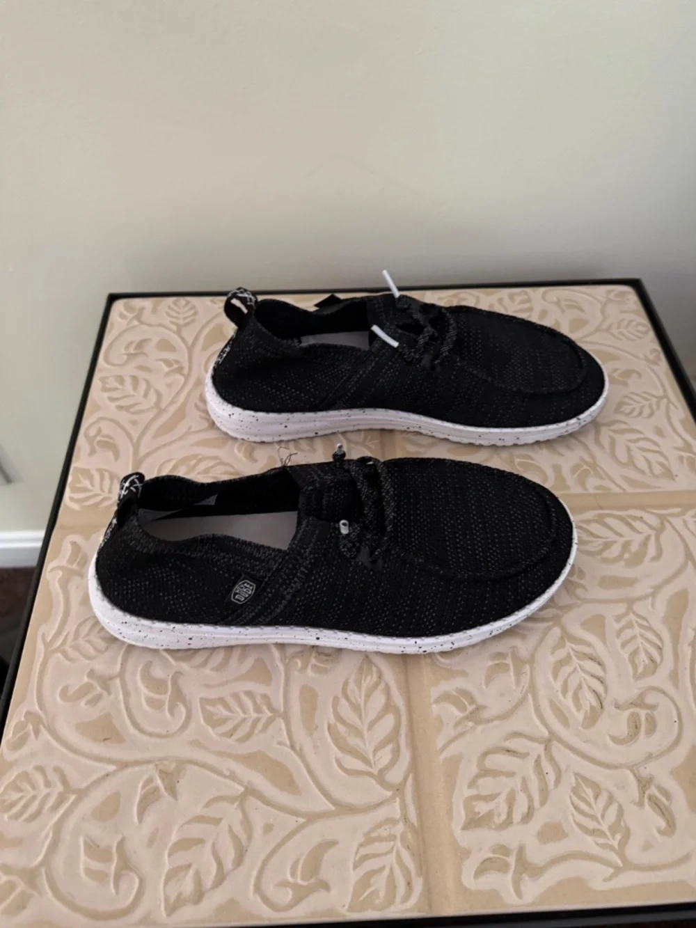 HEYDUDE Women’s Black Wendy Sox Casual Sneakers Comfort Shoes